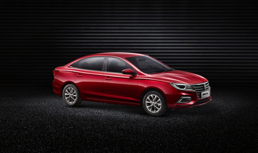 New MG5 MT xe chạy dịch vu